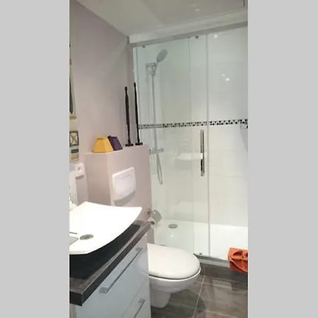 Le Rossetti 2 - F2 Lumineux, Ascenseur, Climatisation, Coeur Vieux-nice Apartment *